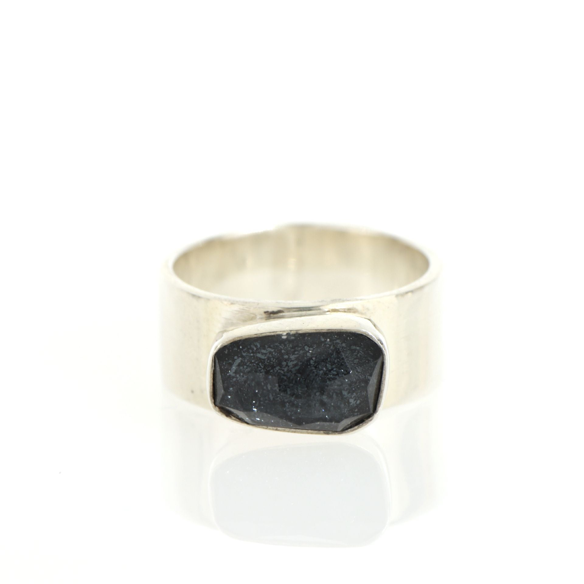 Hematite deals band ring